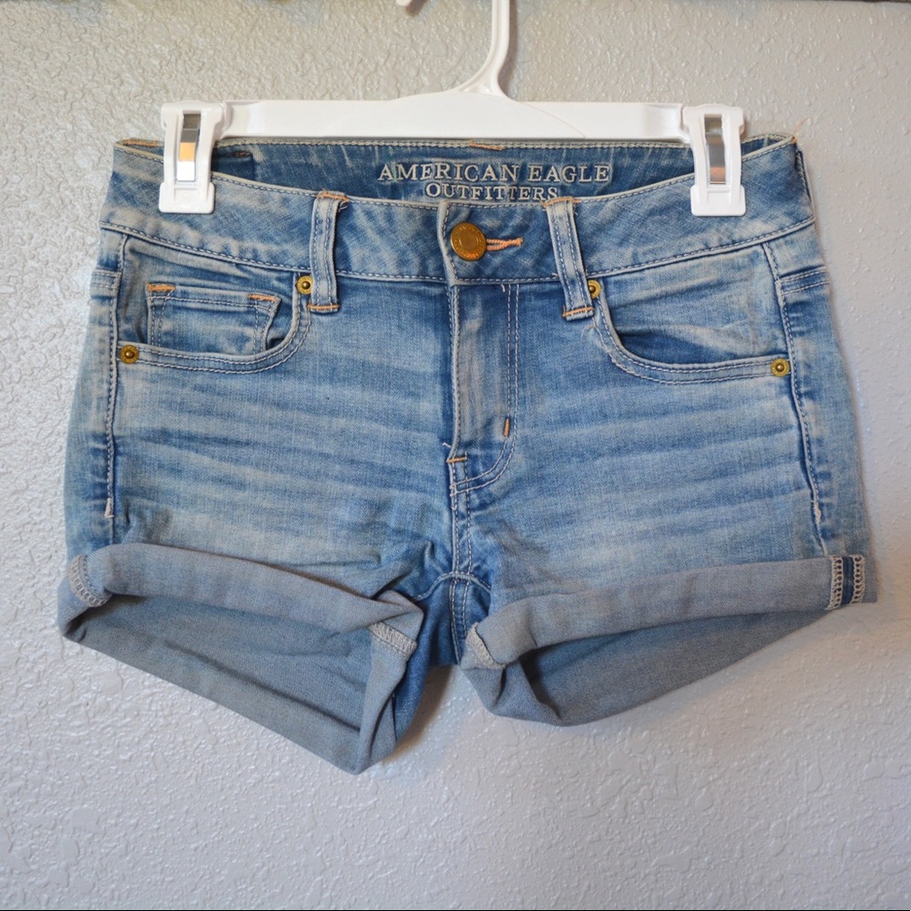 Light Wash Super Stretch Jean Shorts